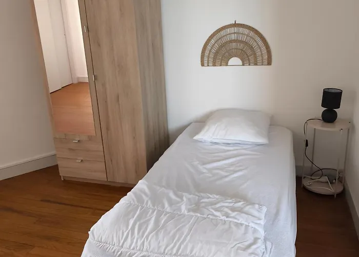 Maison Familiale * Orleix