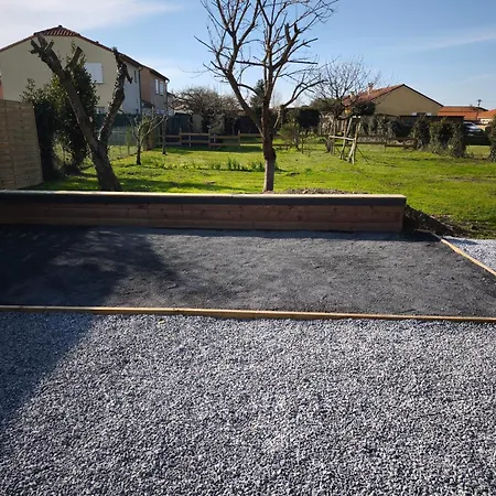 Holiday home Maison Familiale Orleix
